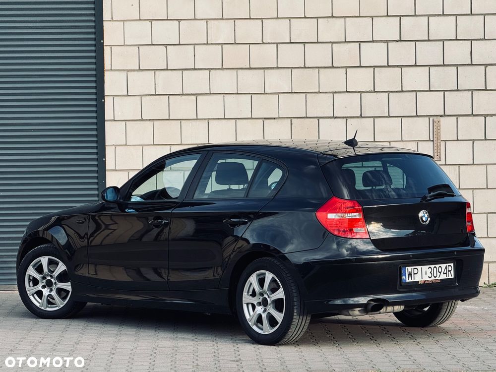 BMW Seria 1 - 17