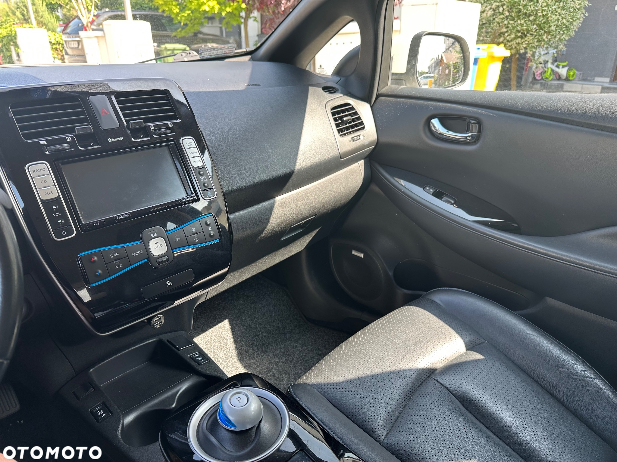 Nissan Leaf 30 kWh (mit Batterie) Tekna - 6