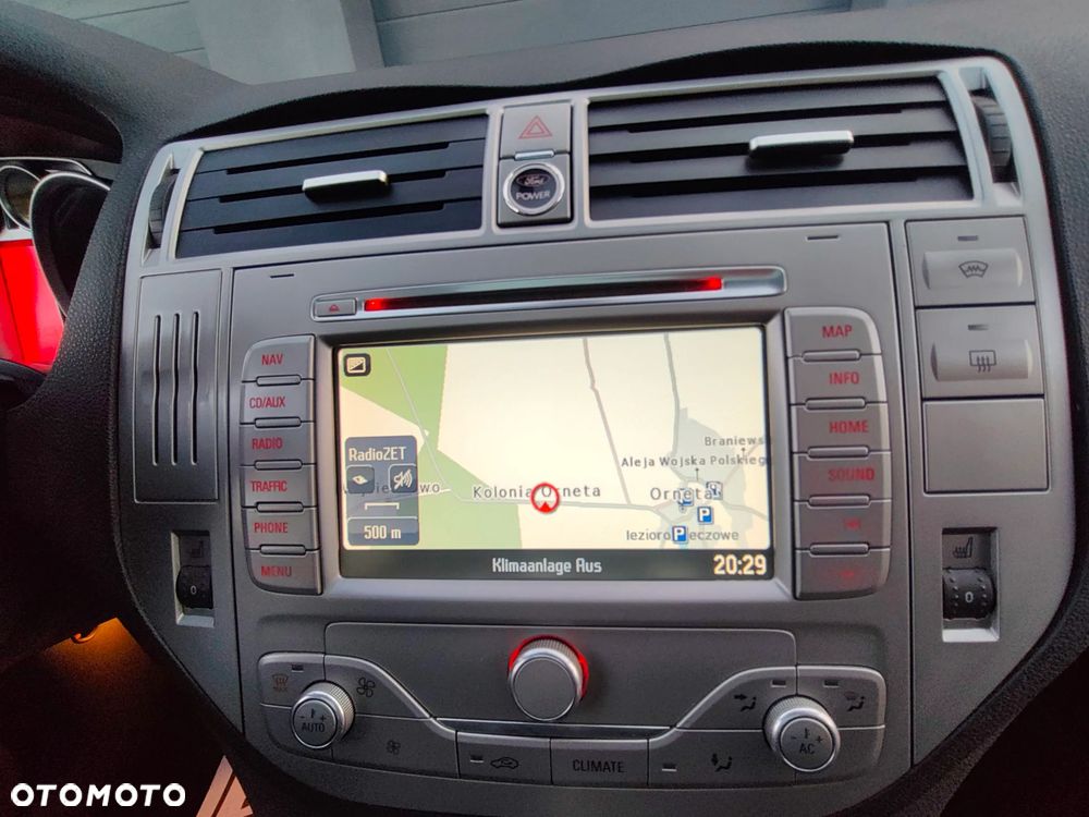 Ford Kuga - 16