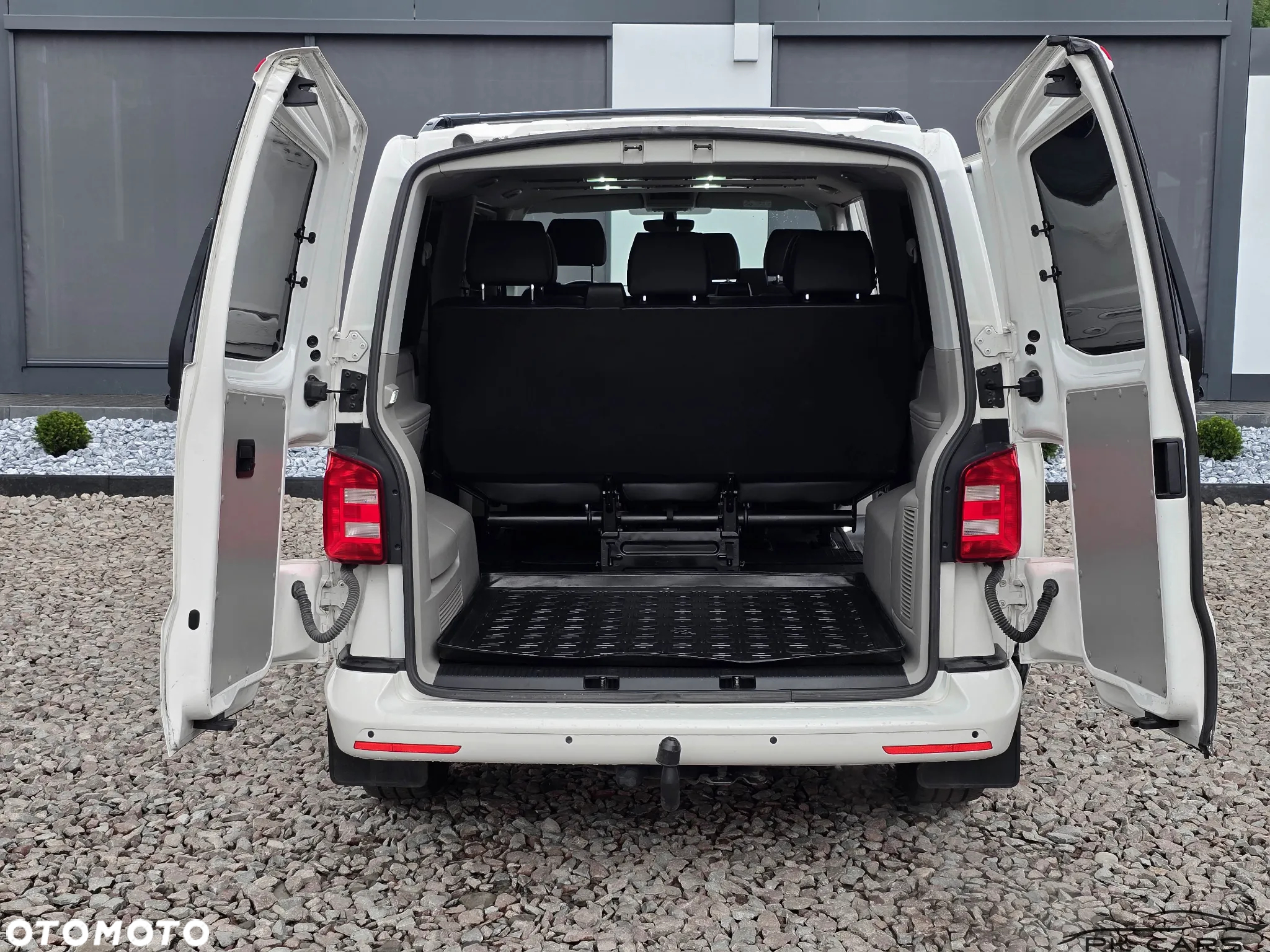 Volkswagen Caravelle 2.0 TDI L2 Highline DSG - 29