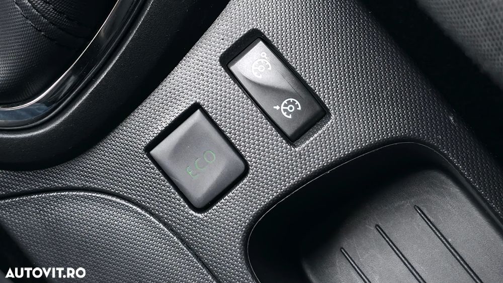 Renault Captur ENERGY dCi 110 Start&Stop Luxe - 32