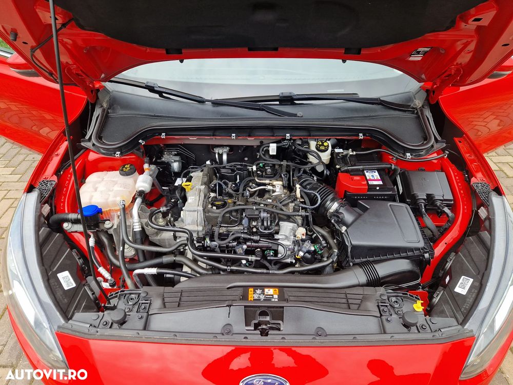 Ford Focus 1.0 EcoBoost Titanium - 30
