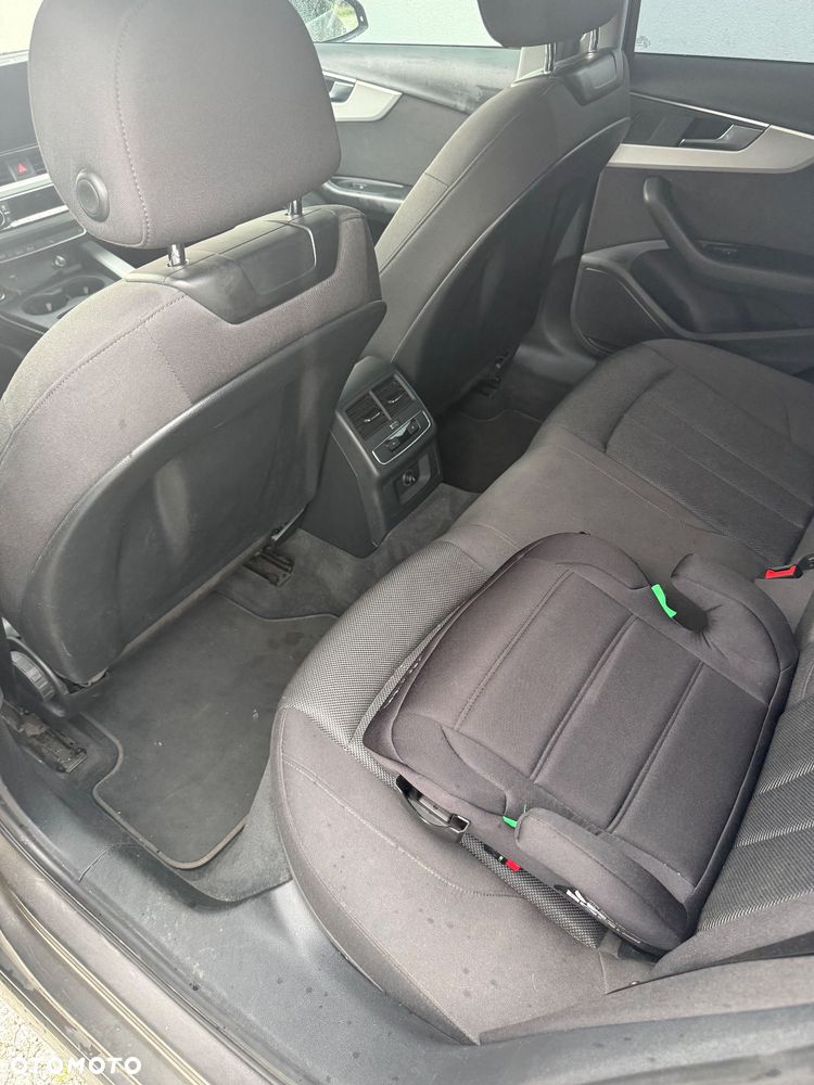 Audi A4 Avant 30 TDI S tronic - 10