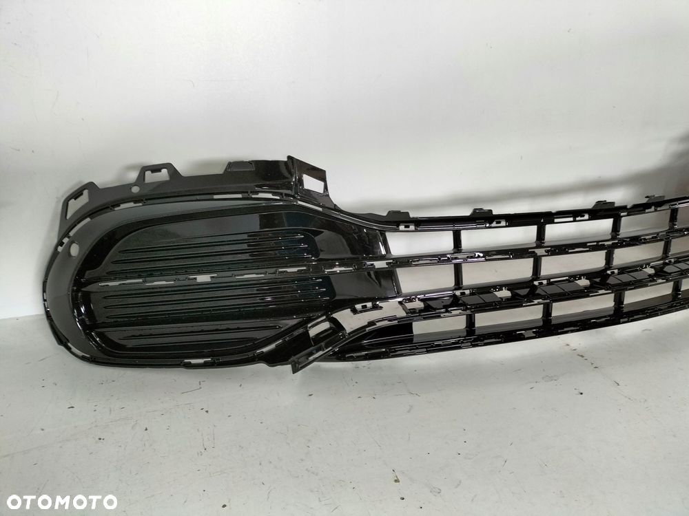 atrapa kratka przód mercedes eqs v297 21- - 2