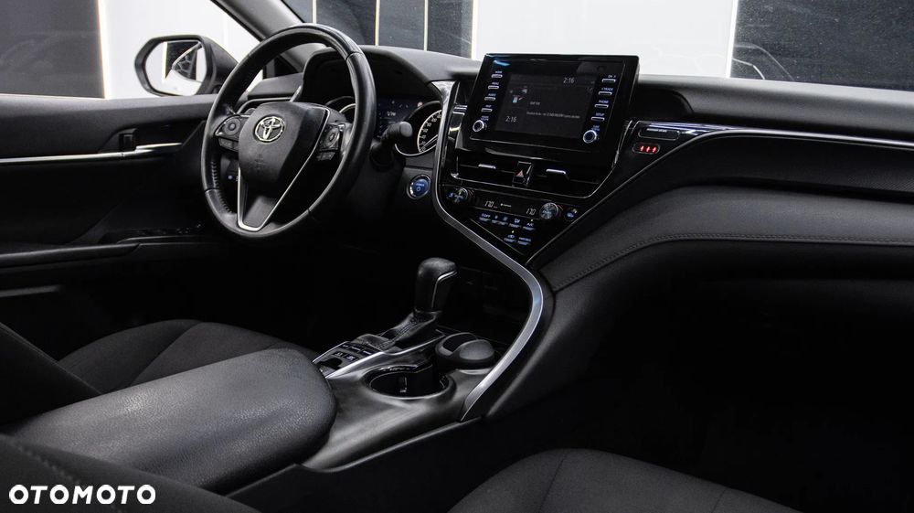Toyota Camry 2.5 Hybrid Comfort CVT - 15