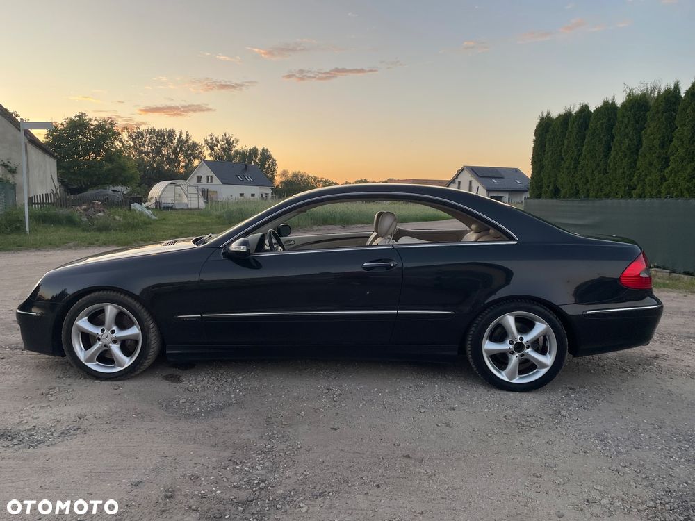 Mercedes-Benz CLK 320 CDI 7G-TRONIC Elegance - 20