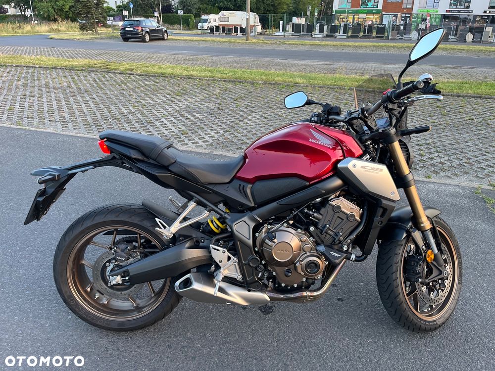 Honda CB - 11
