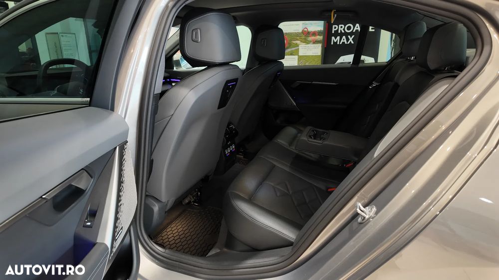 BMW Seria 5 520d xDrive AT MHEV - 35