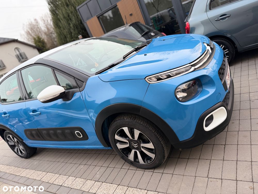 Citroën C3 Pure Tech 82 SHINE - 3