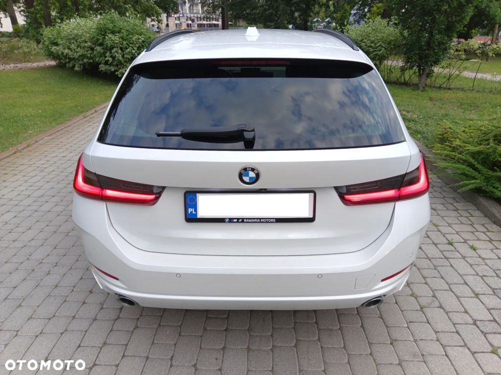 BMW Seria 3 - 8