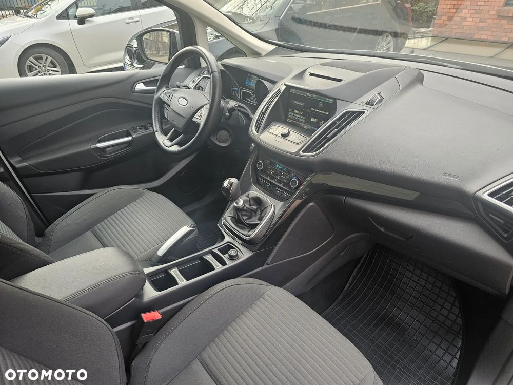 Ford Grand C-MAX - 5