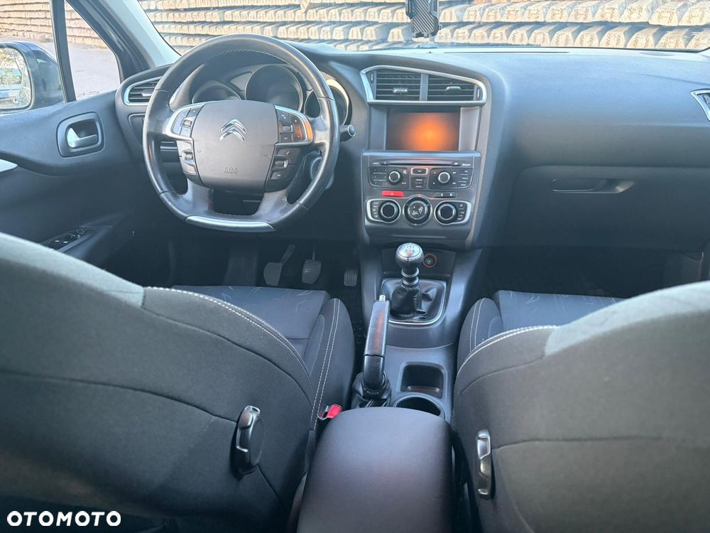 Citroën C4 HDi 115 Selection - 9