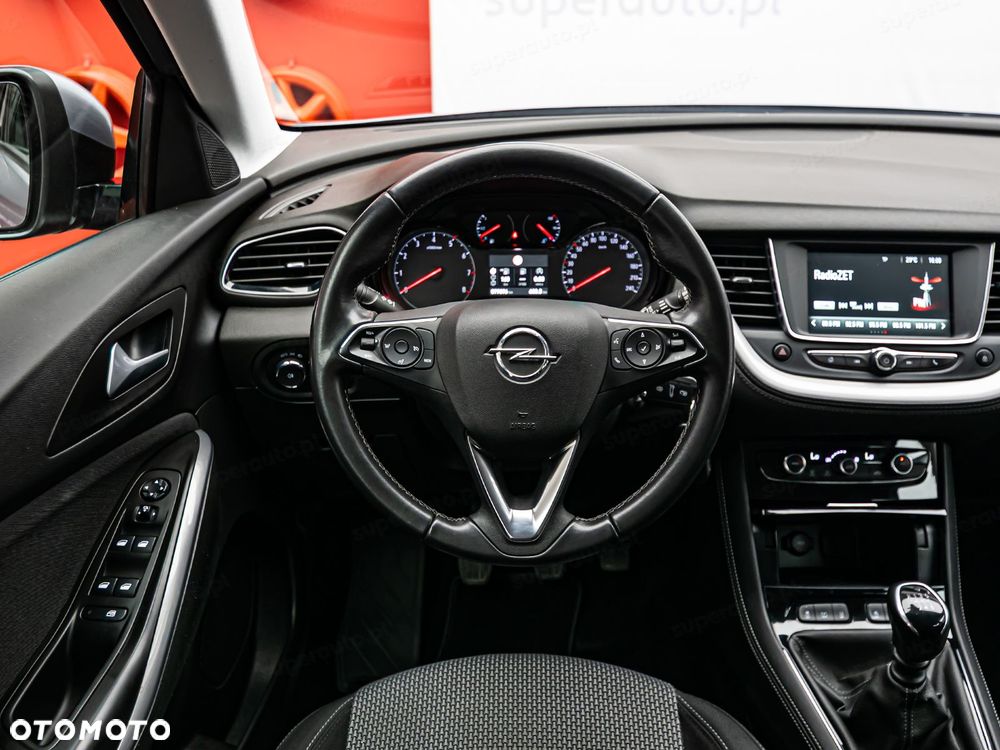 Opel Grandland X 1.2 T GPF Edition S&S - 11