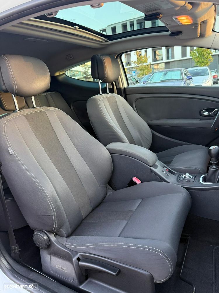 Renault Mégane Coupe - 28