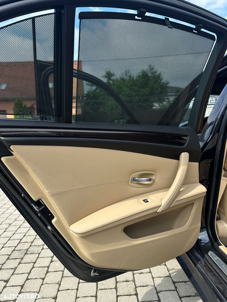 BMW Seria 5 530i xDrive Aut. Edition Sport - 19