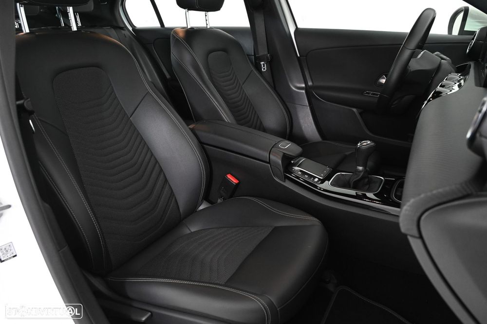 Mercedes-Benz A 180 d Style - 12