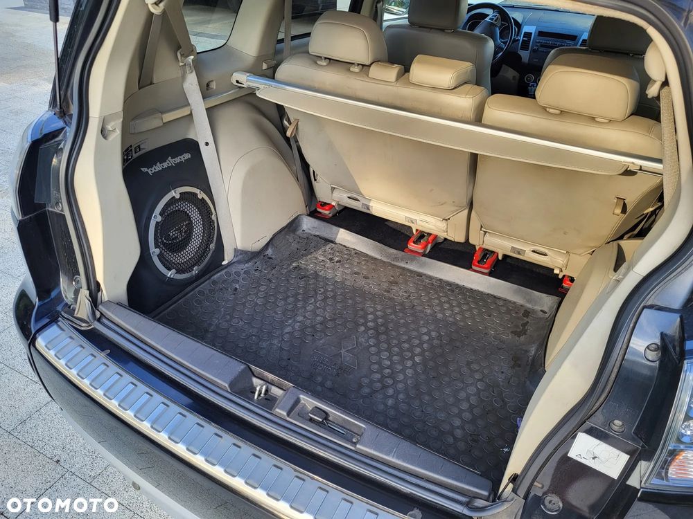 Mitsubishi Outlander 2.0 DID Instyle - 29