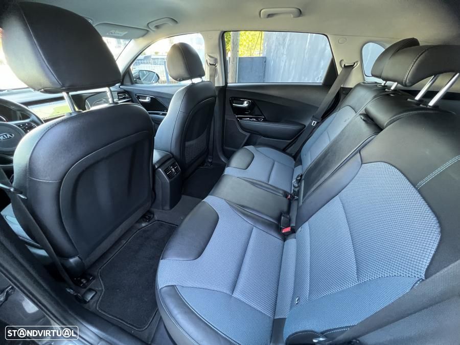 Kia e-Niro 64kWh - 25