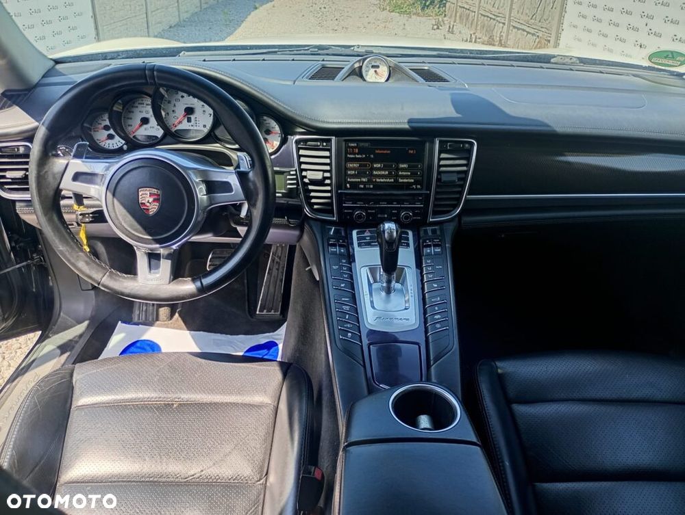Porsche Panamera 4S PDK - 8