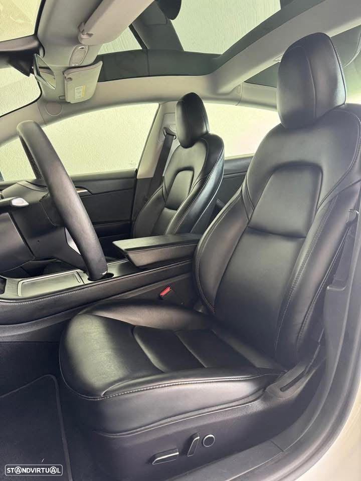 Tesla Model 3 Performance Dual Motor AWD - 11