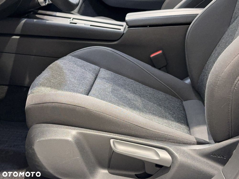 Skoda Superb 2.0 TDI SCR Essence DSG - 24