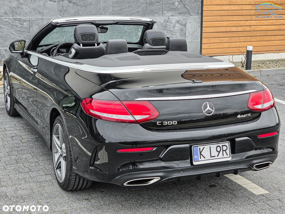 Mercedes-Benz Klasa C 300 4Matic 9G-TRONIC AMG Line - 12