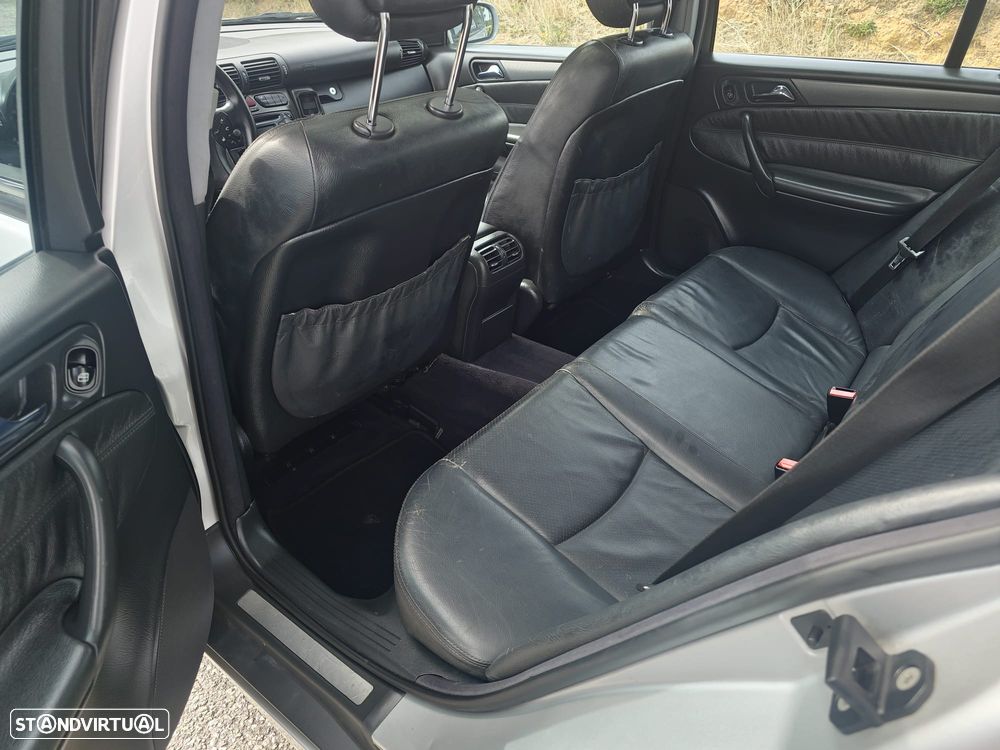 Mercedes-Benz C 220 T CDI Classic - 4