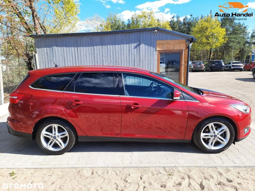 Ford Focus 1.5 EcoBoost STart-Stopp-System TITANIUM - 12
