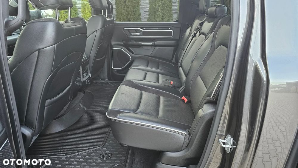 Dodge RAM 1500 5.7 4x4 - 12