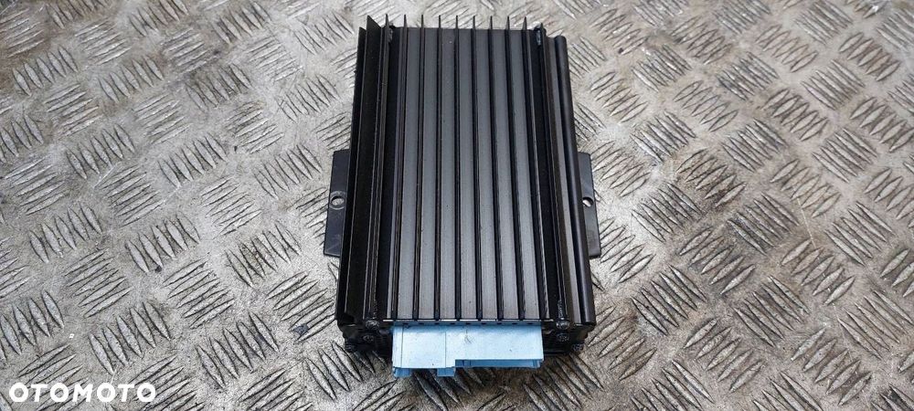 WZMACNIACZ AUDIO MERCEDES-BENZ ML I W163 A1638201889 - 1