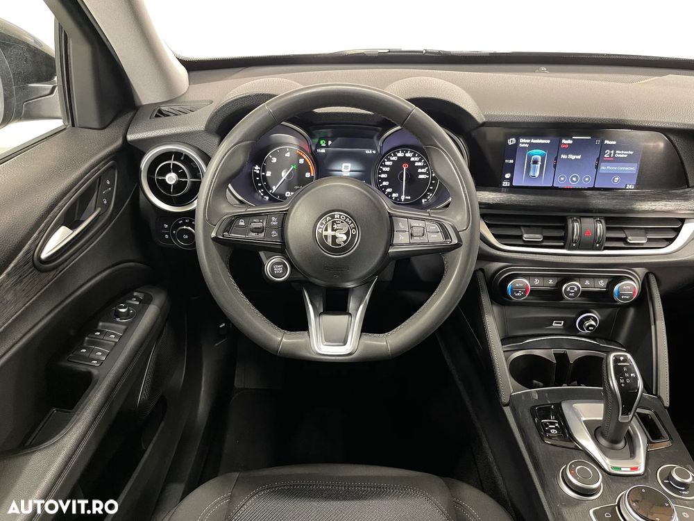 Alfa Romeo Stelvio 2.2 16V AT8 Q4 Business - 7