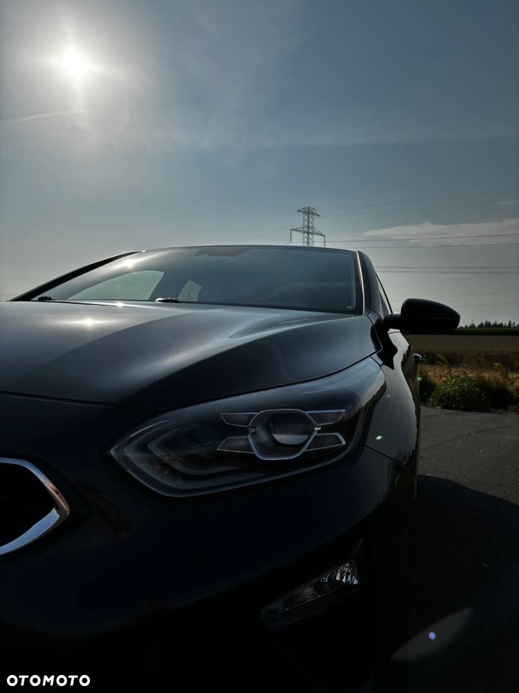 Kia Ceed 1.4 T-GDI L Business Line Plus - 15