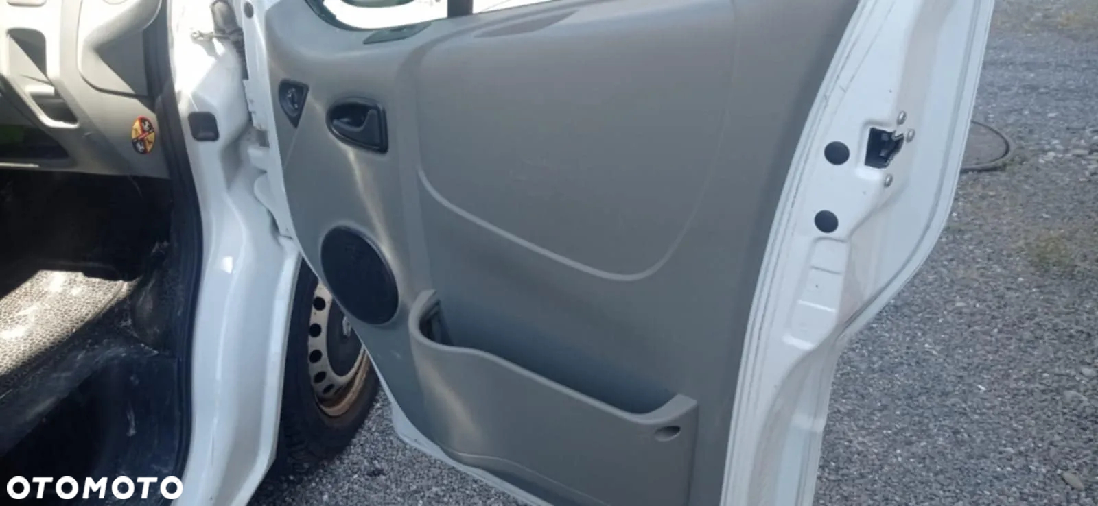 Renault Trafic - 19