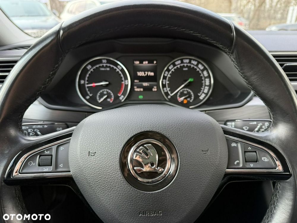 Skoda Superb 2.0 TDI 4x4 Style DSG - 12