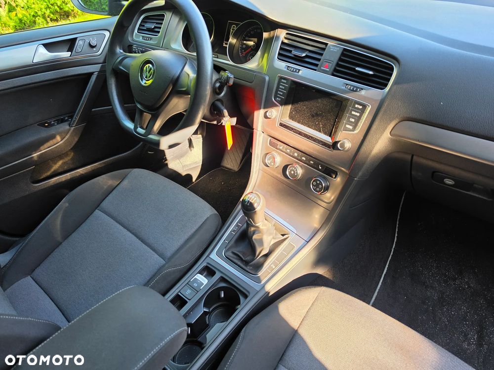 Volkswagen Golf Variant - 16