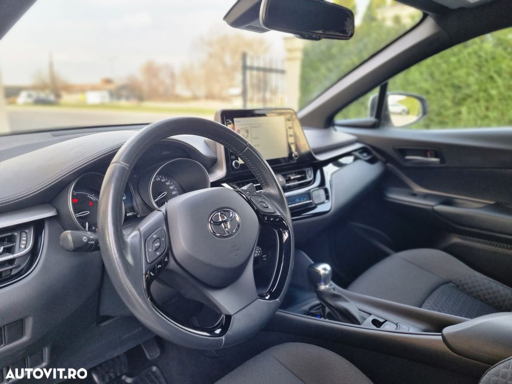 Toyota C-HR Style Selection - 22