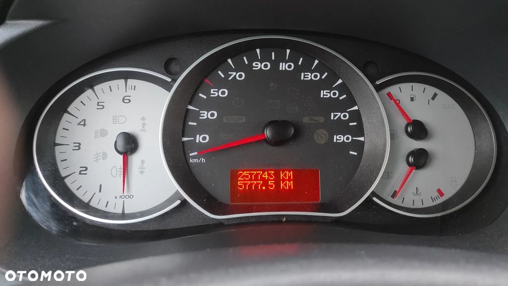 Renault Kangoo ENERGY dCi 90 FAP Start & Stop TomTom Edition - 22
