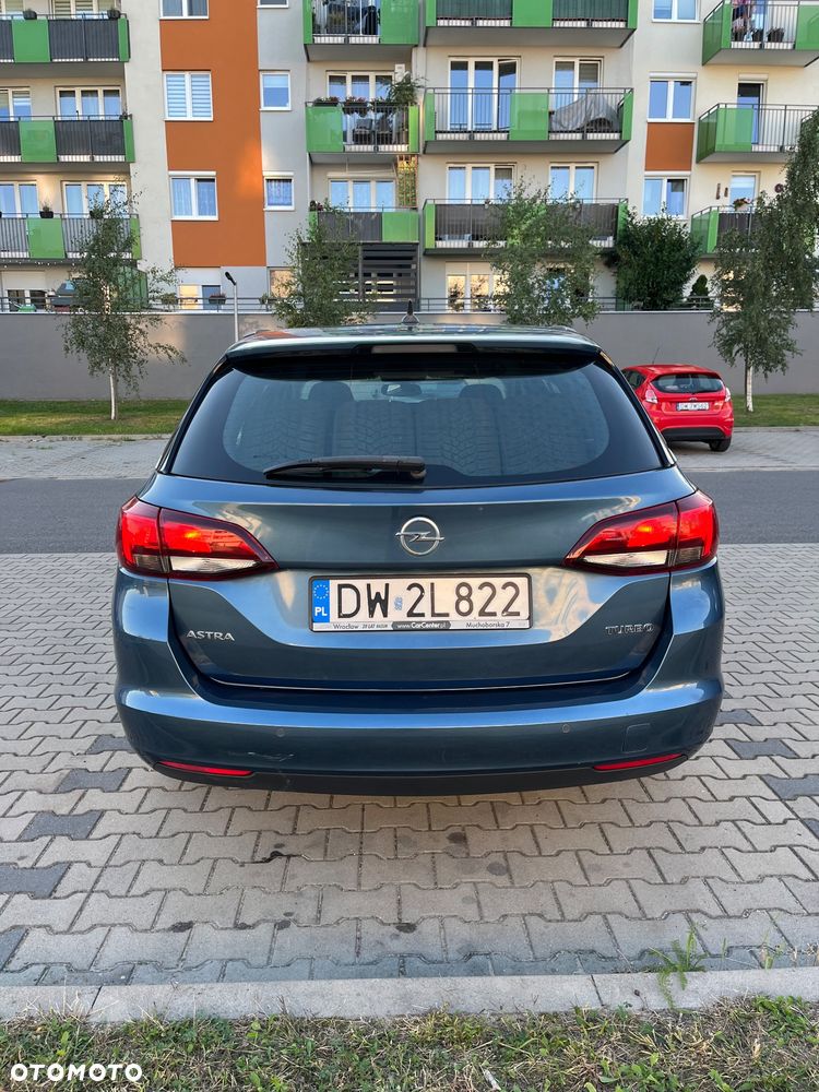 Opel Astra 1.4 T Dynamic - 18