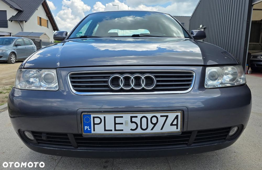Audi A3 Sportback 1.6 Attraction - 3