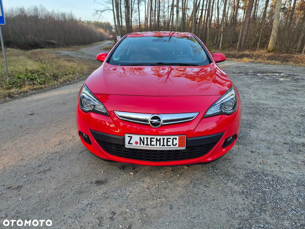 Opel Astra 1.6 Turbo Edition - 2