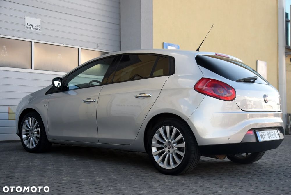 Fiat Bravo 1.4 T-JET 16V Estiva Plus - 16