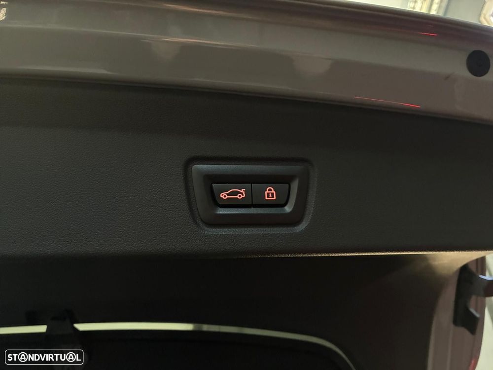 BMW i4 eDrive40 Pack Desportivo M - 36