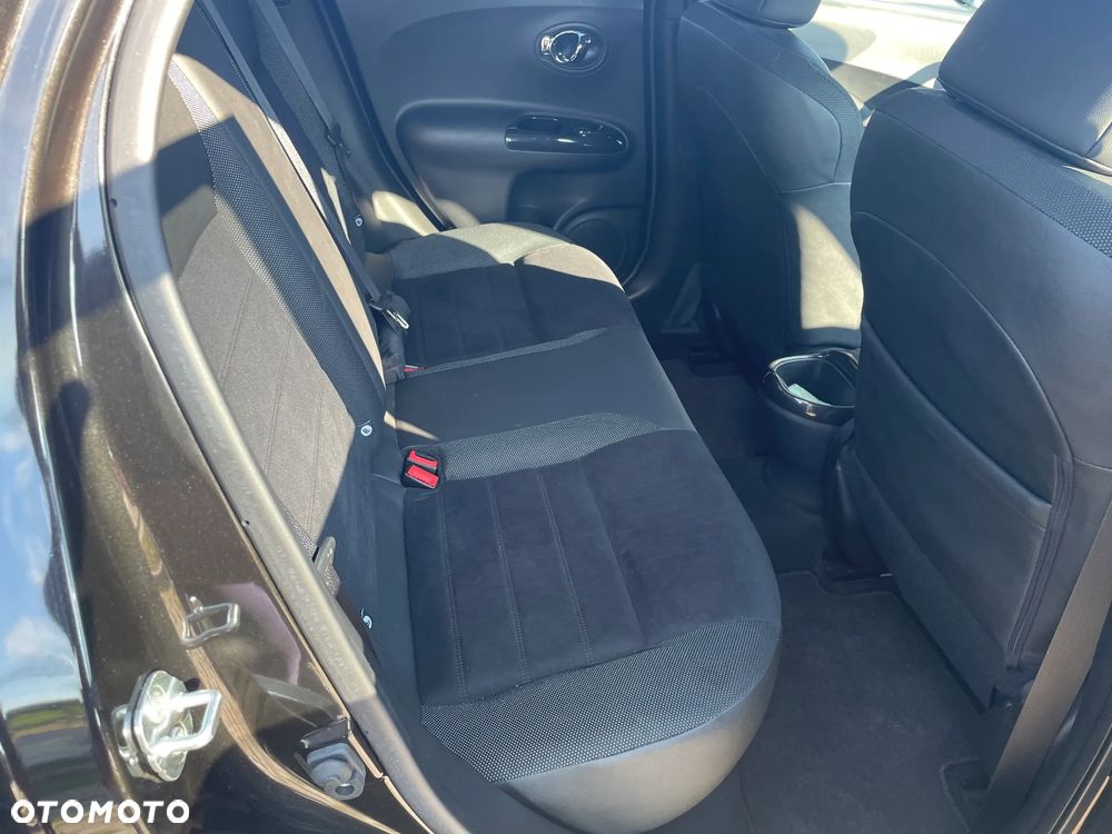 Nissan Juke 1.2 DIG-T N-Connecta EU6 - 11