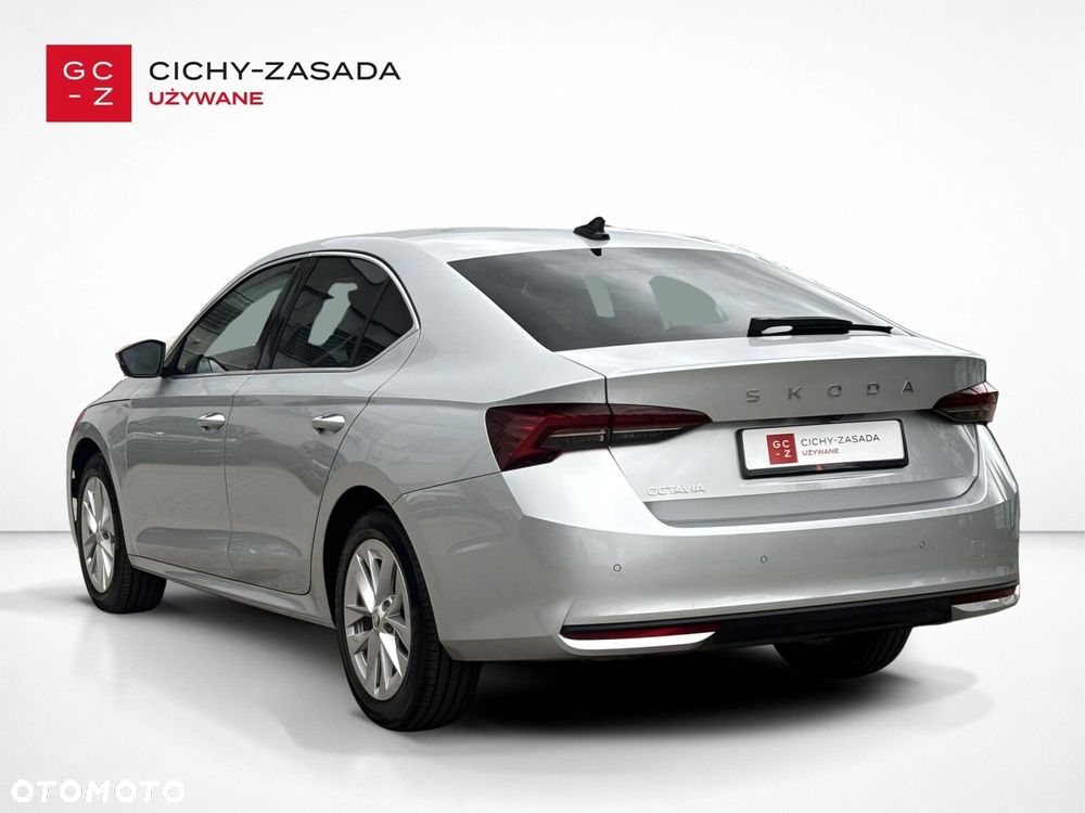 Skoda Octavia 1.5 TSI Selection - 3