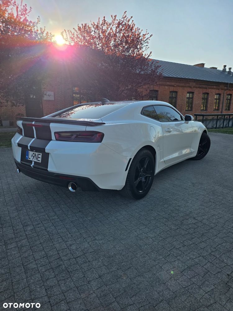 Chevrolet Camaro - 16