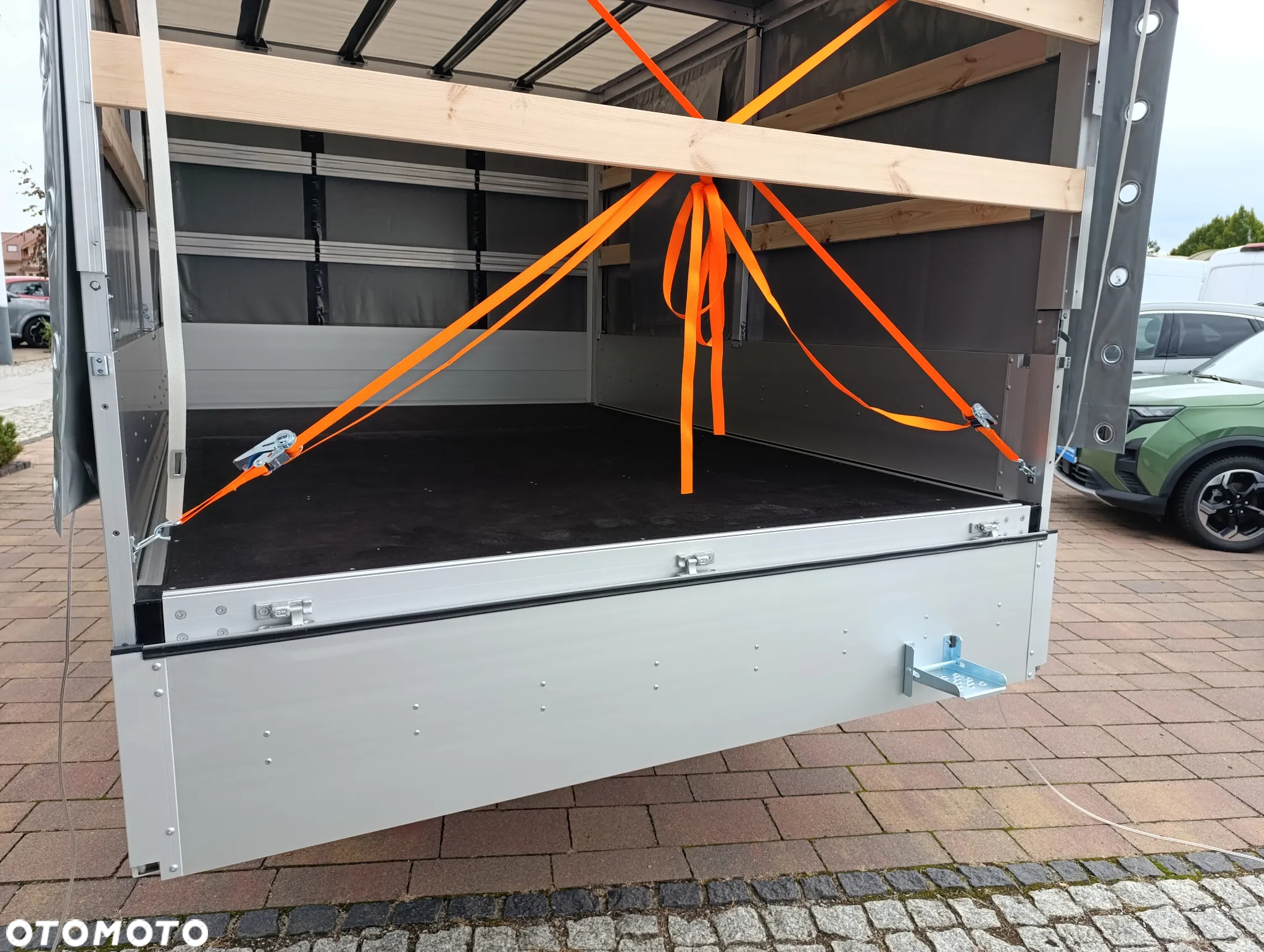 Ford Transit podwozie brygadowe - 37