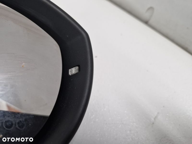 volkswagen t-roc lift lusterko drzwi prawe 13 pin europa - 13