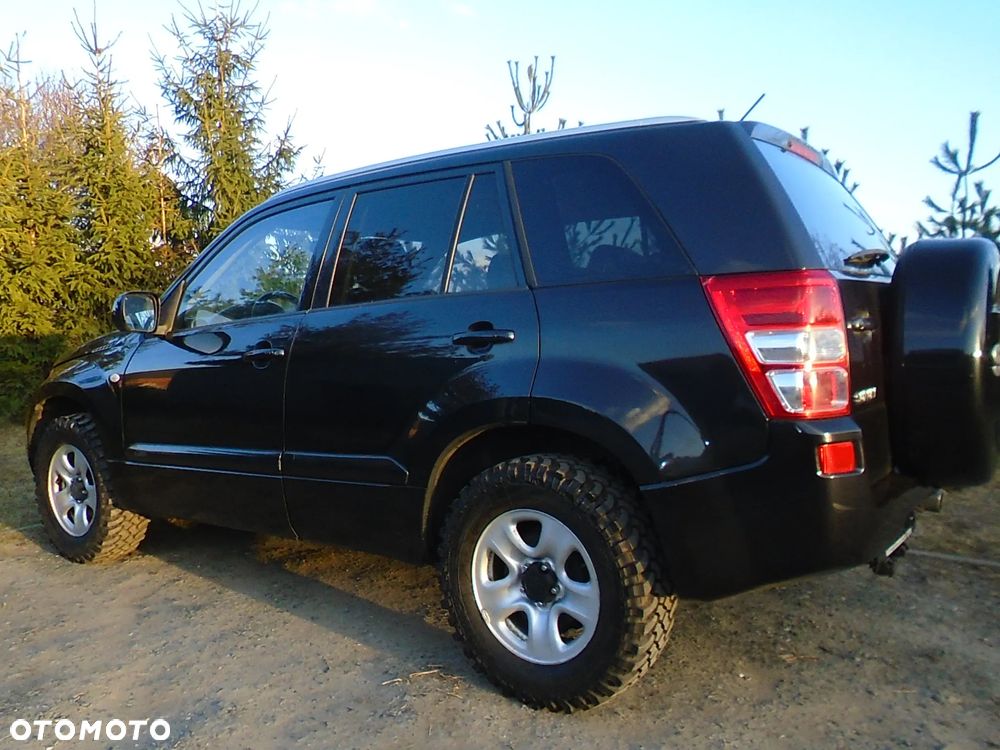 Suzuki Grand Vitara 2.0 Comfort - 5