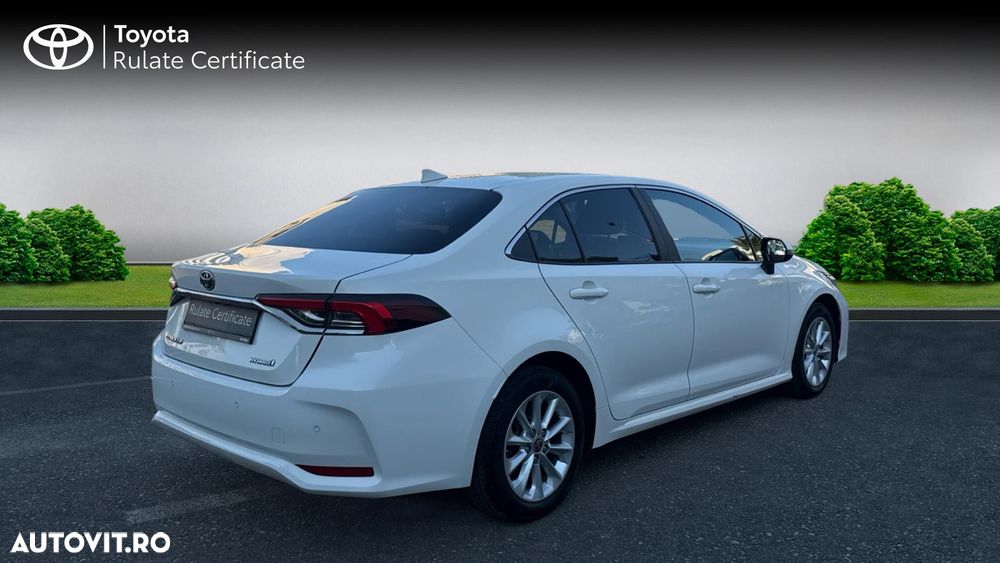Toyota Corolla 1.8 HSD Dynamic - 5