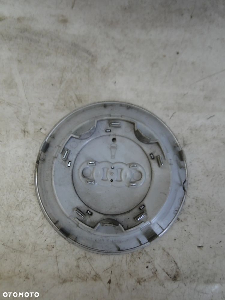 AUDI A4 B7 FELGA ALUMINIOWA 7x16 ET42 5x112 - 4